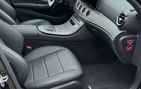 Mercedes-Benz E-Класс, 2021 год, 6 150 000 рублей, 9 фотография