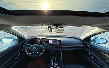 Hyundai Elantra, 2022 год, 1 350 007 рублей, 10 фотография