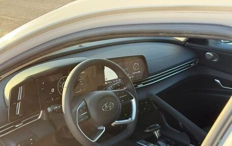 Hyundai Elantra, 2022 год, 1 350 007 рублей, 8 фотография