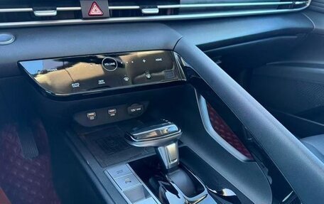 Hyundai Elantra, 2022 год, 1 350 007 рублей, 12 фотография