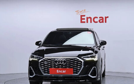 Audi Q3, 2022 год, 3 045 010 рублей, 2 фотография