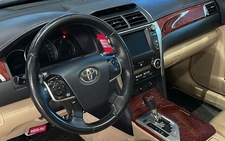 Toyota Camry, 2011 год, 1 650 000 рублей, 8 фотография