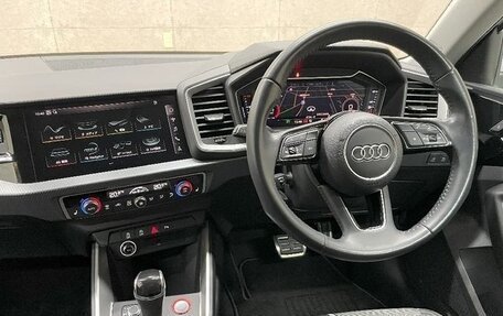 Audi A1, 2021 год, 1 250 000 рублей, 10 фотография