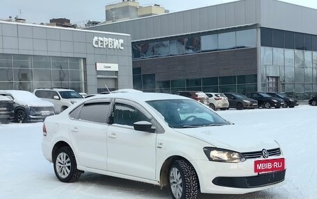 Volkswagen Polo VI (EU Market), 2013 год, 849 000 рублей, 2 фотография