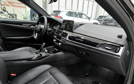 BMW 5 серия, 2017 год, 2 590 000 рублей, 12 фотография