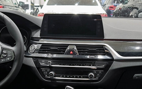 BMW 5 серия, 2017 год, 2 590 000 рублей, 17 фотография