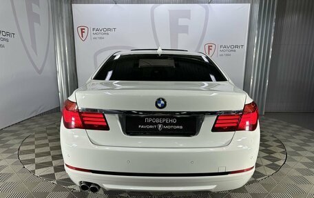 BMW 7 серия, 2012 год, 2 200 000 рублей, 3 фотография