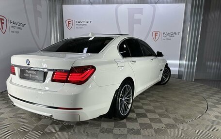 BMW 7 серия, 2012 год, 2 200 000 рублей, 6 фотография