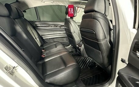 BMW 7 серия, 2012 год, 2 200 000 рублей, 17 фотография