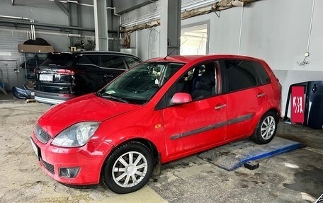 Ford Fiesta, 2007 год, 280 000 рублей, 4 фотография