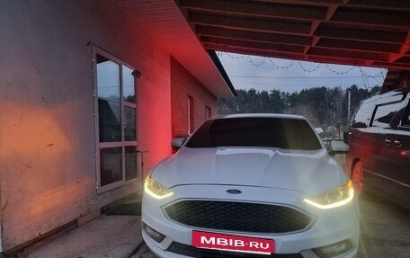 Ford Fusion (North America) II, 2016 год, 1 350 000 рублей, 8 фотография