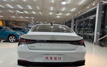 Hyundai Elantra, 2023 год, 1 660 999 рублей, 6 фотография