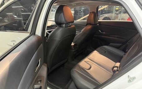 Hyundai Elantra, 2023 год, 1 660 999 рублей, 15 фотография