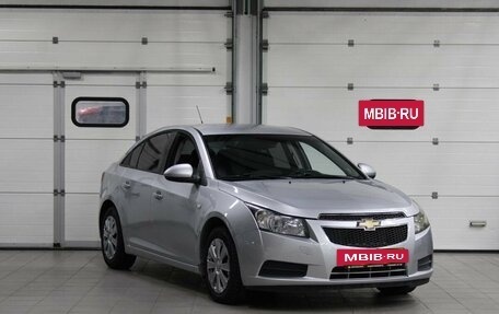 Chevrolet Cruze II, 2013 год, 599 900 рублей, 3 фотография