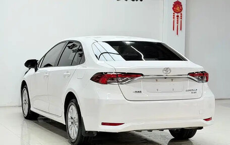 Toyota Corolla, 2021 год, 1 100 000 рублей, 6 фотография