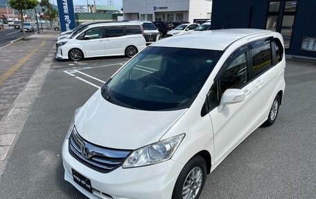 Honda Freed I, 2014 год, 820 000 рублей, 6 фотография