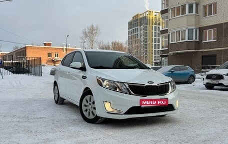 KIA Rio III рестайлинг, 2014 год, 980 000 рублей, 1 фотография