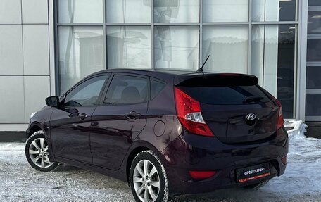 Hyundai Solaris II рестайлинг, 2012 год, 840 000 рублей, 7 фотография