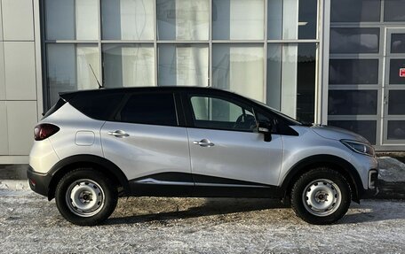 Renault Kaptur I рестайлинг, 2017 год, 1 590 000 рублей, 4 фотография