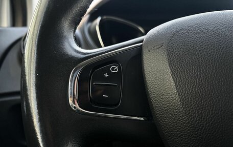 Renault Kaptur I рестайлинг, 2017 год, 1 590 000 рублей, 12 фотография