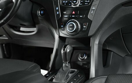 Hyundai Santa Fe III рестайлинг, 2015 год, 1 795 000 рублей, 13 фотография