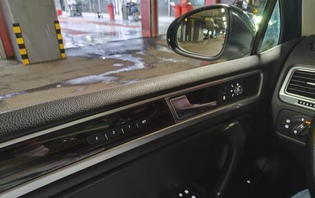 Volkswagen Touareg III, 2015 год, 2 300 000 рублей, 14 фотография