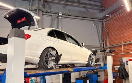 Mercedes-Benz C-Класс, 2011 год, 1 120 000 рублей, 6 фотография