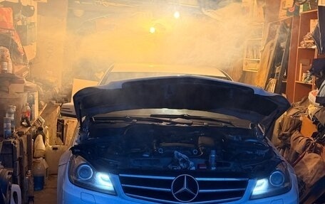 Mercedes-Benz C-Класс, 2011 год, 1 120 000 рублей, 7 фотография