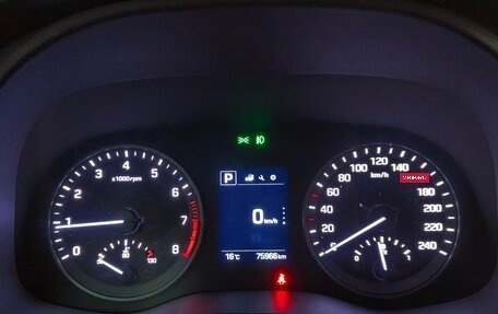 Hyundai Tucson III, 2018 год, 2 150 000 рублей, 2 фотография