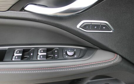 Geely Tugella FY11, 2024 год, 3 800 000 рублей, 21 фотография