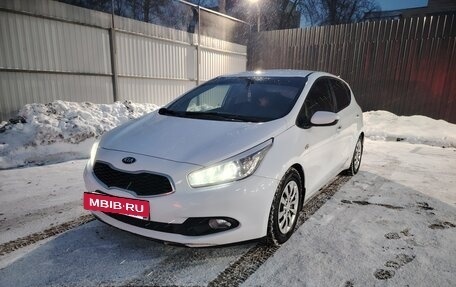 KIA cee'd III, 2012 год, 850 000 рублей, 2 фотография
