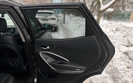 Hyundai Santa Fe III рестайлинг, 2017 год, 2 350 000 рублей, 14 фотография