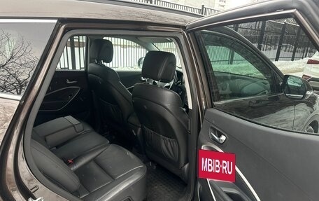 Hyundai Santa Fe III рестайлинг, 2017 год, 2 350 000 рублей, 13 фотография