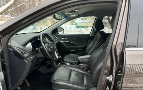 Hyundai Santa Fe III рестайлинг, 2017 год, 2 350 000 рублей, 29 фотография