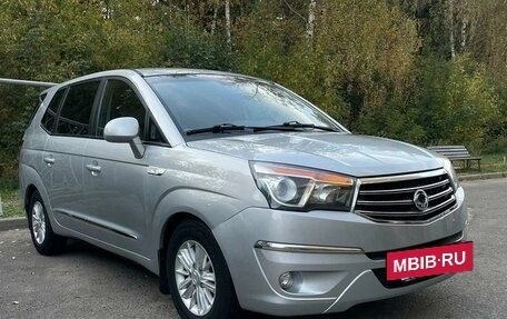 SsangYong Stavic, 2014 год, 1 600 000 рублей, 8 фотография