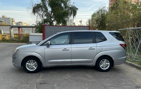 SsangYong Stavic, 2014 год, 1 600 000 рублей, 15 фотография