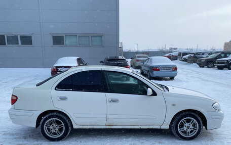 Nissan Bluebird Sylphy II, 2001 год, 260 000 рублей, 4 фотография