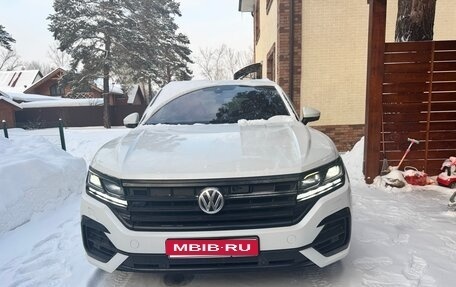 Volkswagen Touareg III, 2019 год, 5 800 000 рублей, 1 фотография