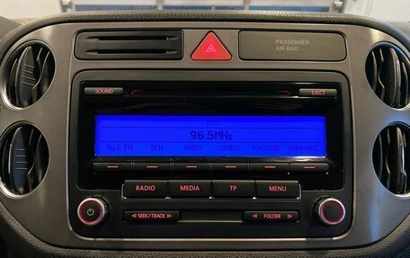 Volkswagen Tiguan I, 2010 год, 900 000 рублей, 14 фотография