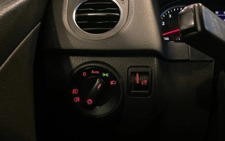 Volkswagen Tiguan I, 2010 год, 900 000 рублей, 31 фотография