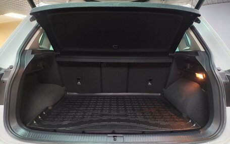 Volkswagen Tiguan II, 2019 год, 2 899 000 рублей, 14 фотография