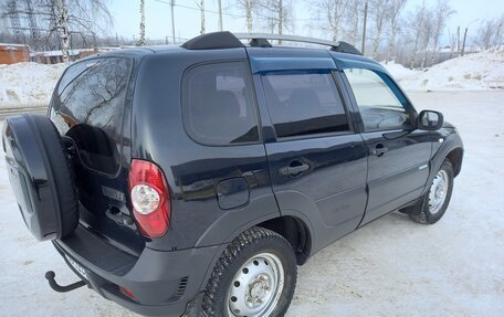 Chevrolet Niva I рестайлинг, 2011 год, 415 000 рублей, 4 фотография