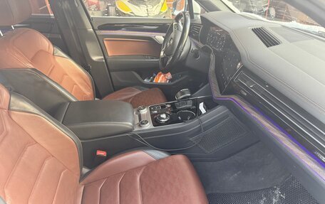 Volkswagen Touareg III, 2019 год, 5 800 000 рублей, 4 фотография