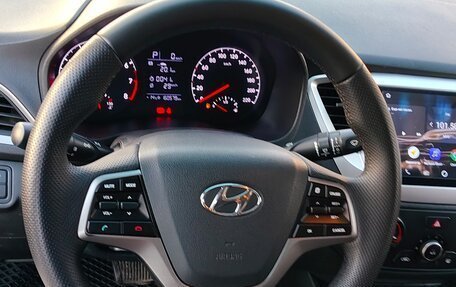 Hyundai Solaris II рестайлинг, 2018 год, 1 145 000 рублей, 11 фотография