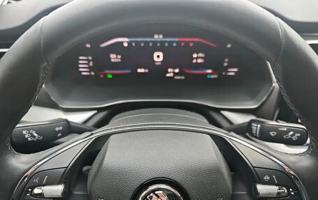 Skoda Octavia IV, 2021 год, 1 530 000 рублей, 11 фотография