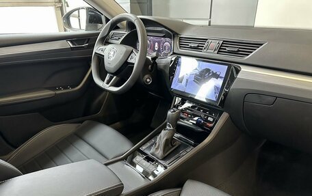 Skoda Superb III рестайлинг, 2025 год, 3 250 000 рублей, 10 фотография