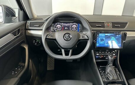 Skoda Superb III рестайлинг, 2025 год, 3 250 000 рублей, 9 фотография