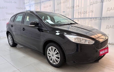 Ford Focus III, 2017 год, 999 000 рублей, 3 фотография