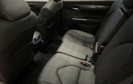 Toyota Highlander, 2025 год, 5 550 000 рублей, 7 фотография