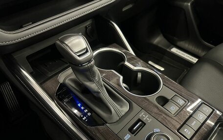 Toyota Highlander, 2025 год, 5 550 000 рублей, 14 фотография